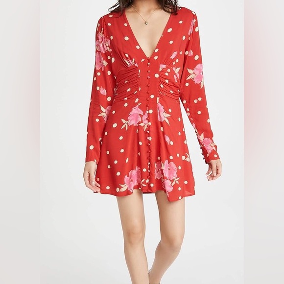 Free People women’s date night mini dress in strawberry - Picture 2 of 10